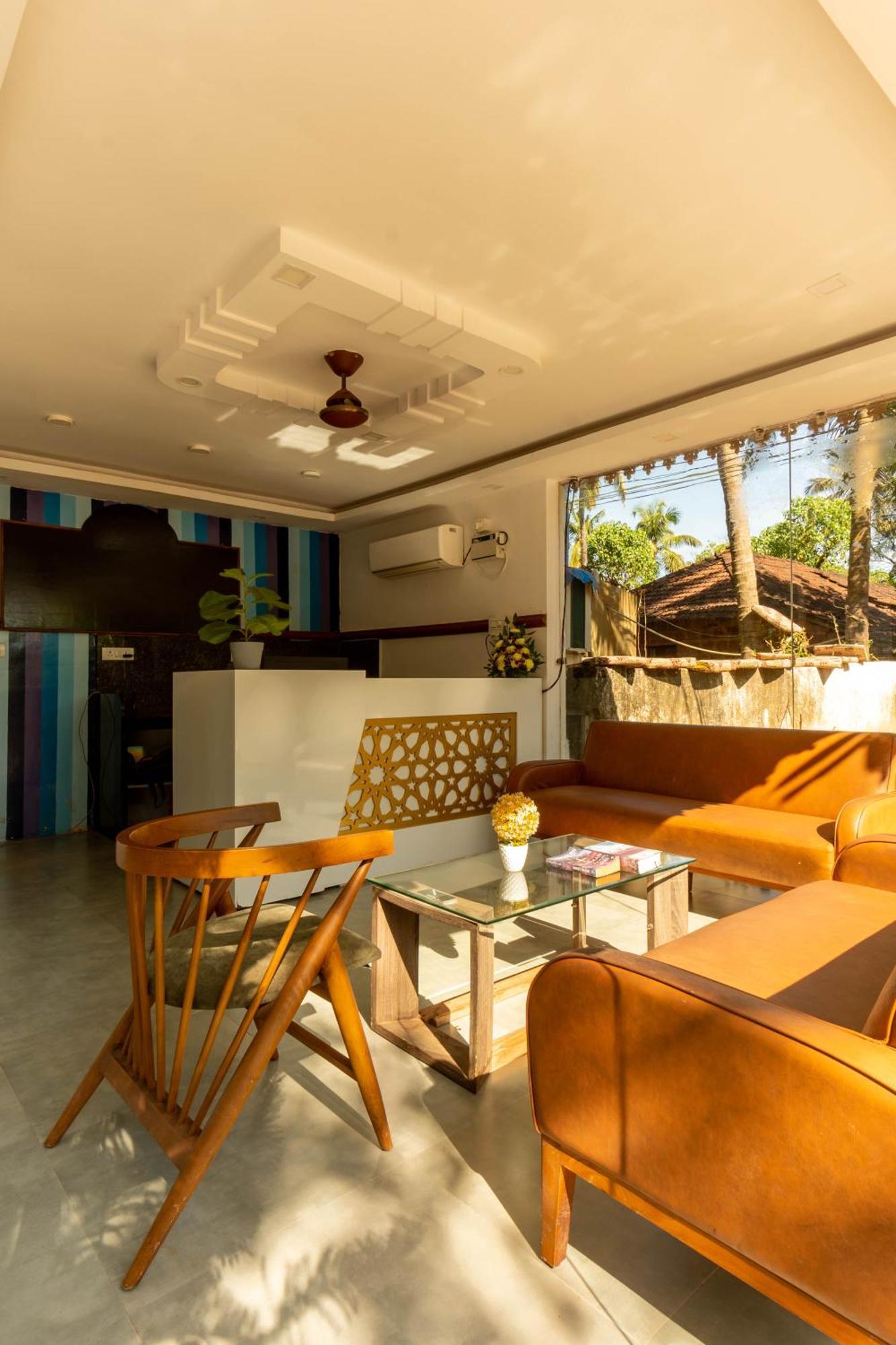 Lotus Feet Beach Resort Morjim Εξωτερικό φωτογραφία